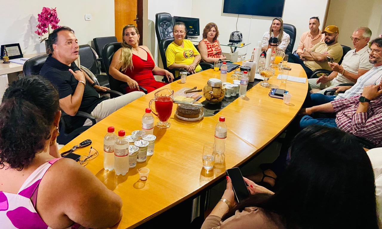 Visita do Deputado Átila Jacomussi